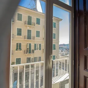https://madbb.hotels-amalfi.com
