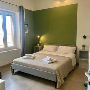 Bed and breakfast Istai Center